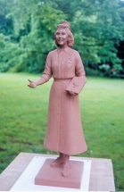 Photo of sculpture piece &amp;amp;amp;quot;Carolyn Brown Nursing Memorial&amp;amp;amp;quot;